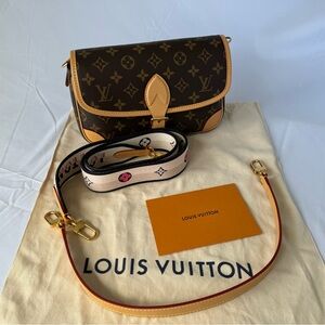 LV Diana bag with all straps, original dust bag and box